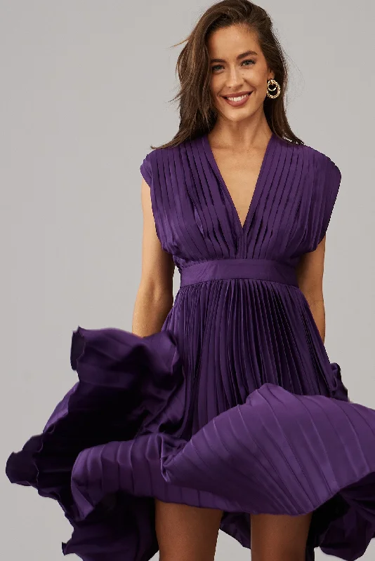 anetta-midi-dress-in-pleated-in-purple-satin