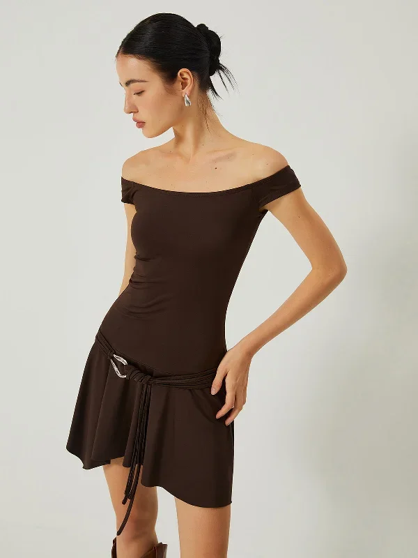 casual-off-shoulder-ruched-ruffle-hem-dress