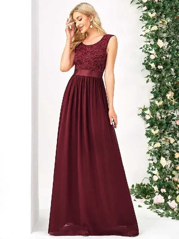 classic-round-neck-v-back-a-line-chiffon-bridesmaid-dresses-with-lace-ep00646