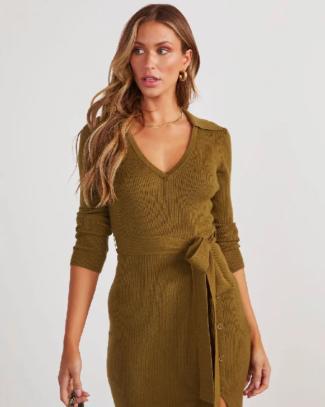 colleto-tie-waist-midi-sweater-dress