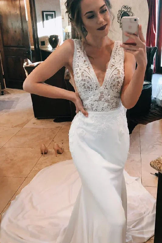 mermaid-white-train-wedding-dress-with-lace-top