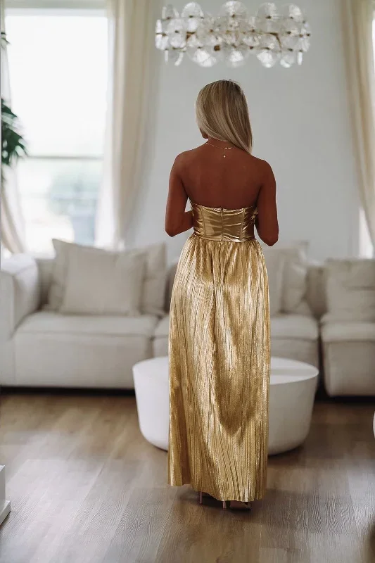 moment-for-metallic-shimmer-maxi-dress-gold