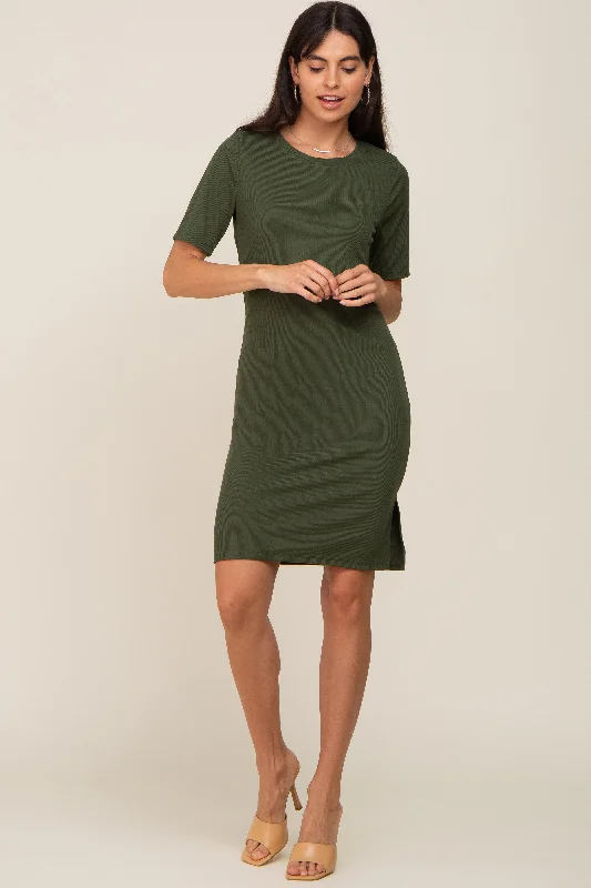 olive-ribbed-basic-short-sleeve-maternity-dress