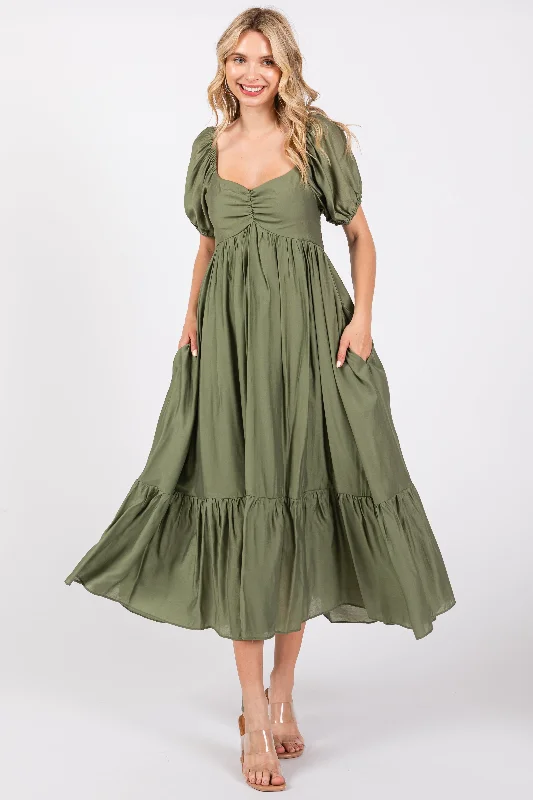 olive-ruched-sweetheart-neck-tiered-maternity-midi-dress