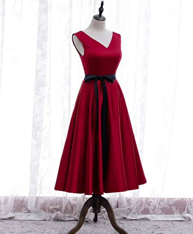 simple-v-neck-satin-burgundy-short-prom-dress-bridesmaid-dress