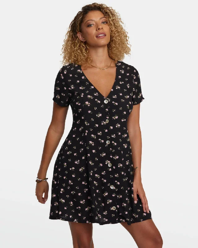 understated-rose-namajunas-mini-dress-rvca-black